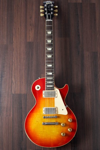 Les Paul Standard 1060 Sunburst